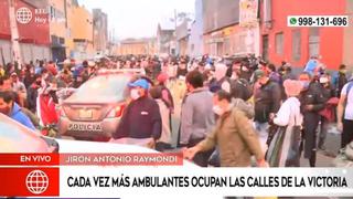 Calles del jirón Antonio Raymondi en La Victoria lucen abarrotadas de ambulantes | VIDEO