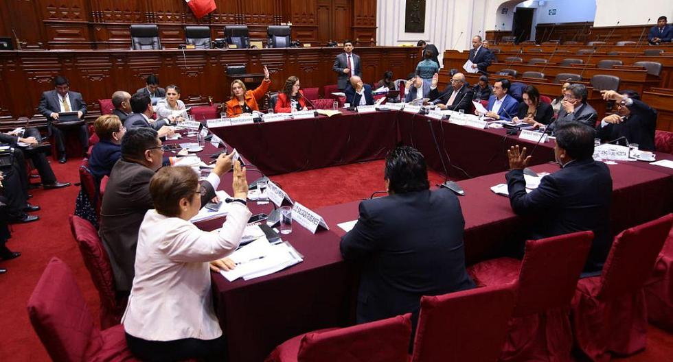 Las declaraciones de Martín Vizcarra generaron un tenso debate dentro de la Comisión de Constitución. (Foto: Congreso)
