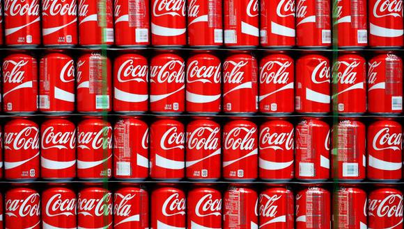 Durante 20 años, esta mujer bebía 30 latas de Coca-Cola al día. (Foto: AFP)