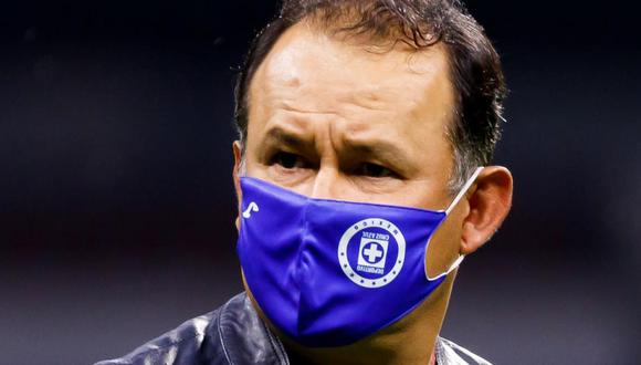 Juan Reynoso lamentó el empate de Monterrey ante Cruz Azul sobre la hora. (Foto: EFE)