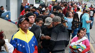 Venezolanos sí deberán presentar pasaporte para ingresar a Perú