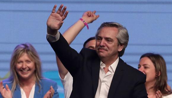 Desde que el domingo pasado se convirtió en presidente electo de Argentina al obtener el 48,10 % de los votos, Fernández ha reducido su agenda pública a un viaje a las provincia de Tucumán y Santiago del Estero.  (Foto: AFP)