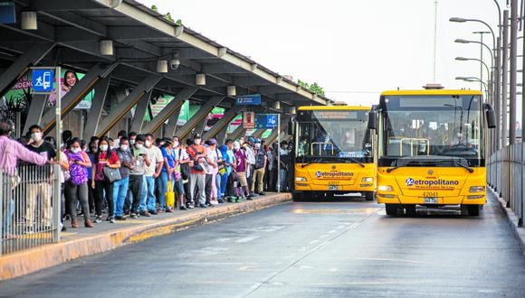 En agosto el Ejecutivo aprobó un decreto de urgencia que otorga un subsidio económico indirecto a la Municipalidad de Lima por el servicio de transportes del Metropolitano, ascendente a S/ 13.4 millones. (Foto: GEC)