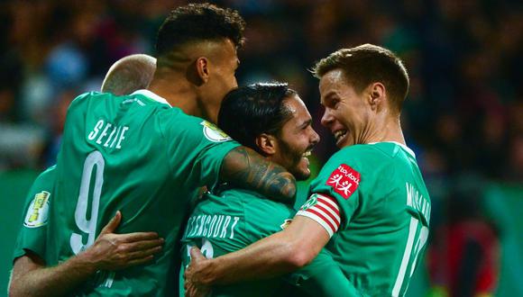 El Werder Bremen celebra su pase a cuartos de final de la Copa Alemana. (Foto: AFP)