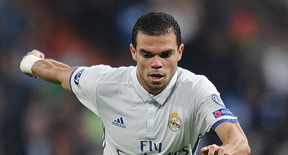 Pepe finalmente decidió su futuro profesional. Tras finalizar su contrato con Real Madrid en junio próximo, el central portugués jugará en el Hebei Fortune de China. (Foto: Getty Images)