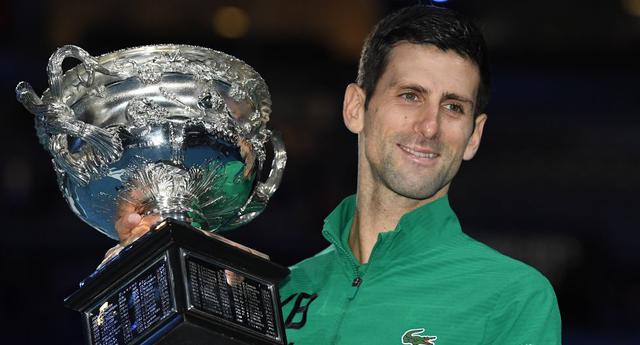 Novak Djokovic ganó el Australian Open 2020, luego de superar en cinco sets a Dominic Thiem. (Foto: AFP)