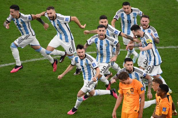Argentina celebrando el triunfo por penales ante Países Bajos. (Foto: Agencias)