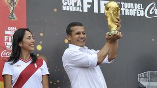 Ollanta Humala recibió críticas por levantar la Copa del Mundo