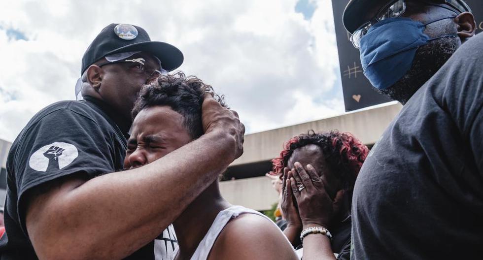 Protests in the US after the release of a video of a black man riddled with 60 bullets by the police