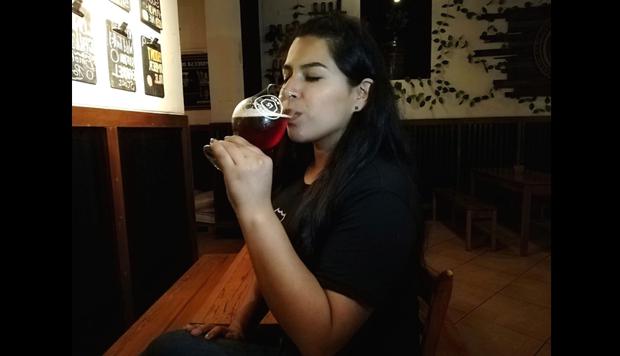 Mujeres Cerveceras ¿quién Dijo Que Esta Bebida No Era Para Nosotras Viu El Comercio PerÚ 