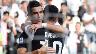 Cristiano Ronaldo besó accidentalmente a Paulo Dybala al celebrar su gol en la Serie A de Italia