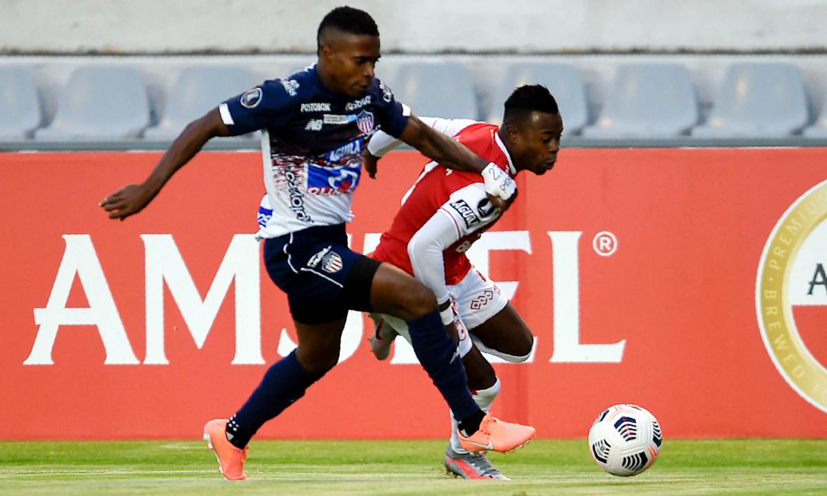 Junior chocó ante Santa Fe en Ecuador por la fecha final en la fase de grupos de la Copa Libertadores 2021 | Foto: AFP