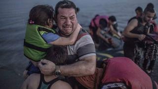 Otras diez fotos impactantes de la crisis migratoria en Europa