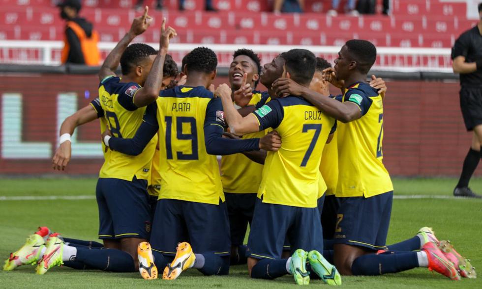 Con gol de Piero Hincapié, Ecuador venció 1-0 a Venezuela en el Estadio Rodrigo Paz Delgado de Quito y se consolidó en el tercer lugar de las Eliminatorias Qatar 2022. (Fotos: La Tri / Conmebol)
