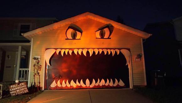 Este garaje tiene la decoración de Halloween más divertida