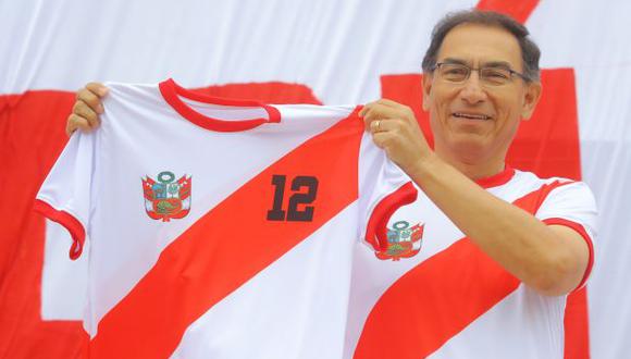 La visita de Martín Vizcarra a la selección peruana de fútbol en la Videna. (Foto referencial: Presidencia / Video: Canal N)