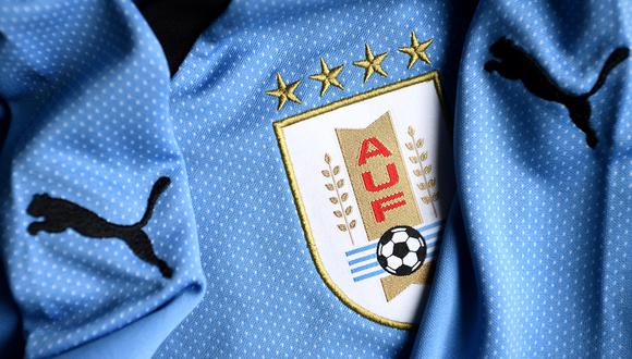Diario Olé - 🇺🇾 Luego de que la FIFA le exigiera a Uruguay quitar las dos  estrellas de su escudo correspondientes a los Juegos Olímpicos 1924 y 1928,  llegó la respuesta desde