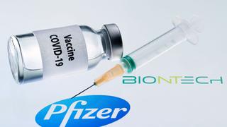 La FDA asegura que la vacuna contra el coronavirus de Pfizer-BioNTech tiene un “perfil de seguridad favorable”