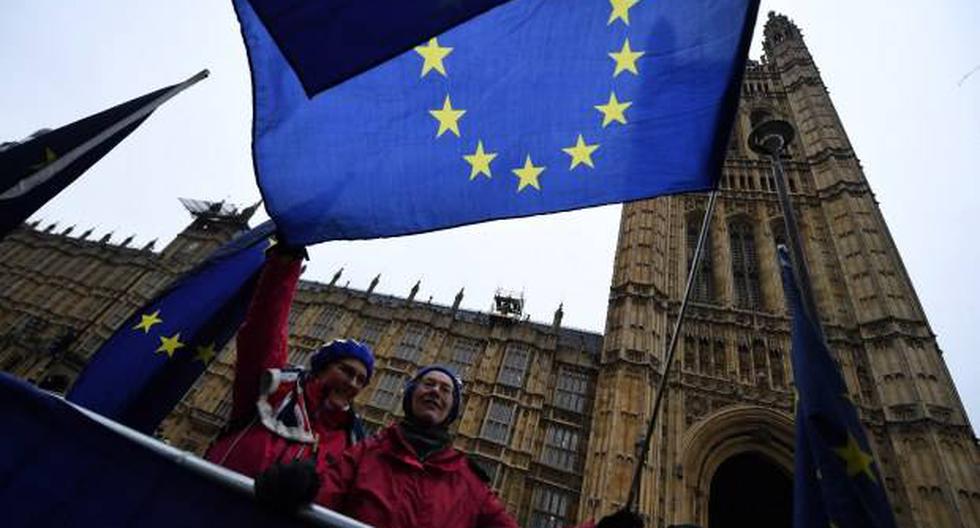 Miembros del Parlamento votarán el plan B del Brexit presentado por la primera ministra británica, Theresa May. (Foto: EFE)