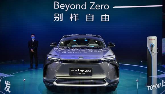 Toyota apunta a liderar el segmento de SUV compactos con vehículos electrificados.