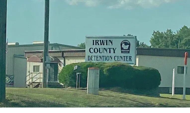 Facade of the Ocilla Detention Center in Irwin County.