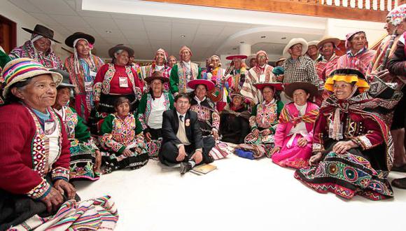 Cusco: adultos mayores transmiten sus conocimientos ancestrales