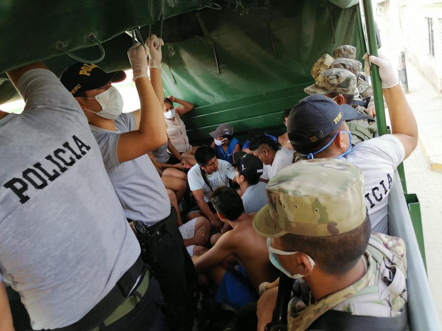 Los trabajadores deben tramitar obligatoriamente un nuevo pase laboral para transitar sin problemas durante la cuarentena | Foto: GEC