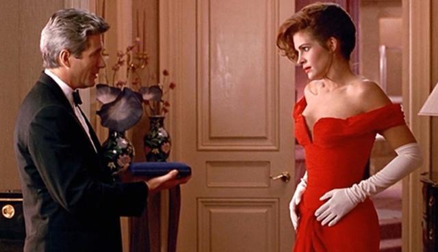 Mujer bonita. Es una comedia protagonizada por Julia Roberts y Richard Gere. La película se estrenó en 1990 y fue un enorme éxito de taquilla, con nominaciones a los Premios Oscar. (Foto: Difusión)
