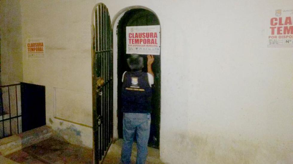 En los prost&iacute;bulos clandestinos se vend&iacute;a licor adulterado. (Foto: Municipalidad de Villa El Salvador)