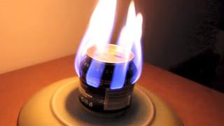 ¿Te imaginas calentar café en un horno hecho de lata? [VIDEO]