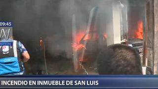 San Luis: incendio consume inmueble de la calle Puerto Coloma| VIDEO