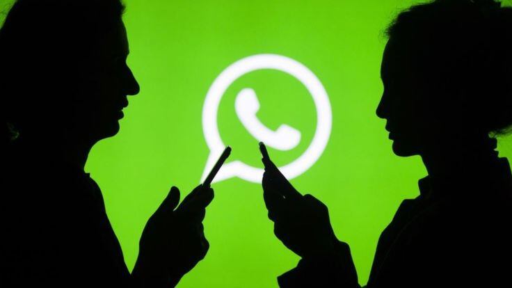 Comprobar constantemente los mensajes de WhatsApp favorece el estrés. (Foto: Getty)