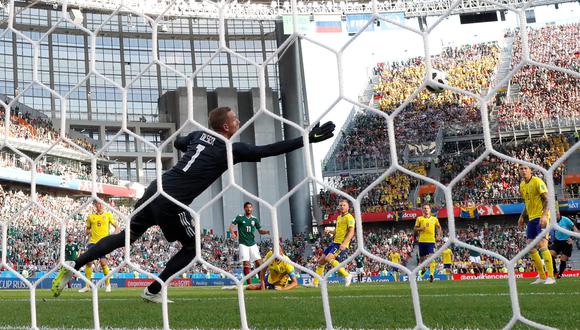 Carlos Vela casi abre el marcador en el México vs. Suecia. (Foto: Reuters)