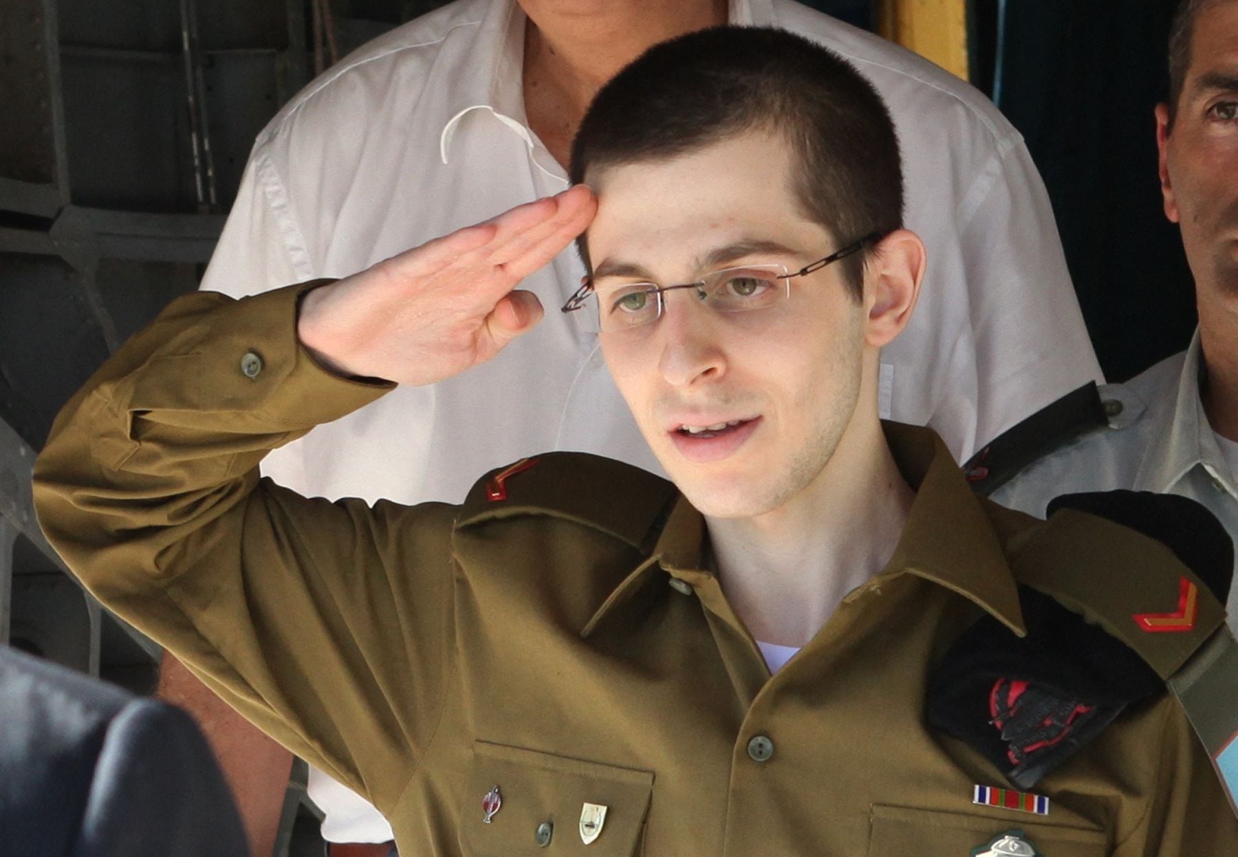 Israeli soldier Gilad Shalit, on October 18, 2011, after his release.  (Photo PMO/AFP).