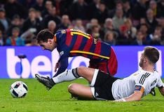 Barcelona vs Valencia: Lionel Messi y su criminal patada a rival sin sanción