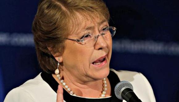 Bachelet cantó el himno de Brasil en portugués
