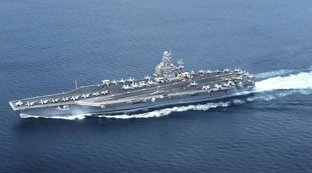El 5 de mayo, Estados Unidos anunció el despliegue en el Golfo del portaaviones "Abraham Lincoln" y de bombarderos B-52, citando una "amenaza" de Irán, que, según afirma, ha "cargado misiles en barcos tradicionales". (EFE).