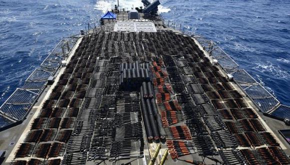 El Comando Central agregó que está todavía investigando cuáles son el origen y el lugar de destino de las armas. (Foto: Twitter-U.S. Navy)