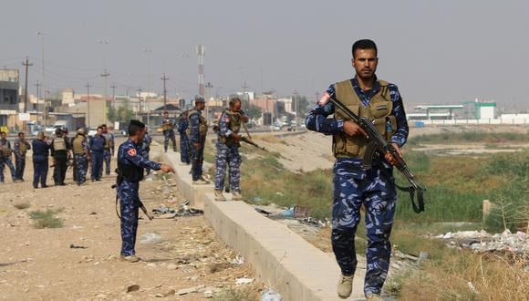 Las fuerzas del gobierno iraquí patrullan el área de Kirkuk en busca de miembros del grupo Estado Islámico (EI) el 25 de octubre de 2016. (Foto referencial de Marwan IBRAHIM / AFP)