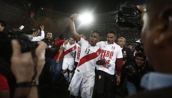 Perú en Rusia 2018: Renato Tapia respaldó a Paolo Guerrero. (Foto: AFP)