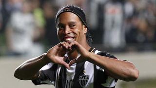 Ronaldinho tenía sexo antes de un partido para llegar “más feliz al campo”