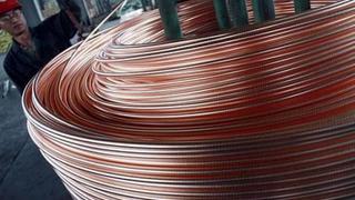 Precios del cobre suben a medida que disminuye tensiones entre Rusia y Ucrania