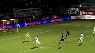 Paolo Hurtado anotó un gol en la victoria del Konyaspor en la liga de Turquía | VIDEO