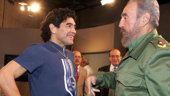 Diego Maradona y Fidel Castro forjaron su relación durante la rehabilitación del argentino en Cuba. (Getty Images).