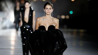 Hija de Cindy Crawford debutó en la Semana de la Moda en Milán [FOTOS]