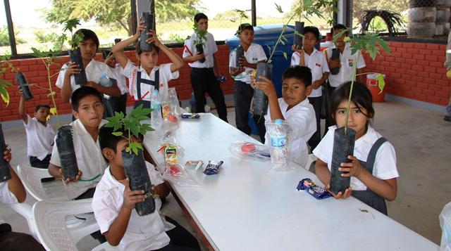 Reforestación en Olmos: entusiastas escolares ayudaron [FOTOS] - 6