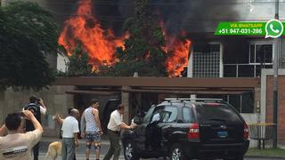 Incendio consume vivienda en Santiago de Surco (FOTOS)