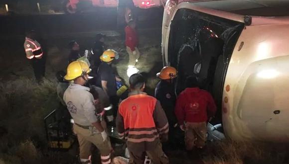 Al menos 11 muertos deja accidente de autobús en norte de México. (El Universal de México)