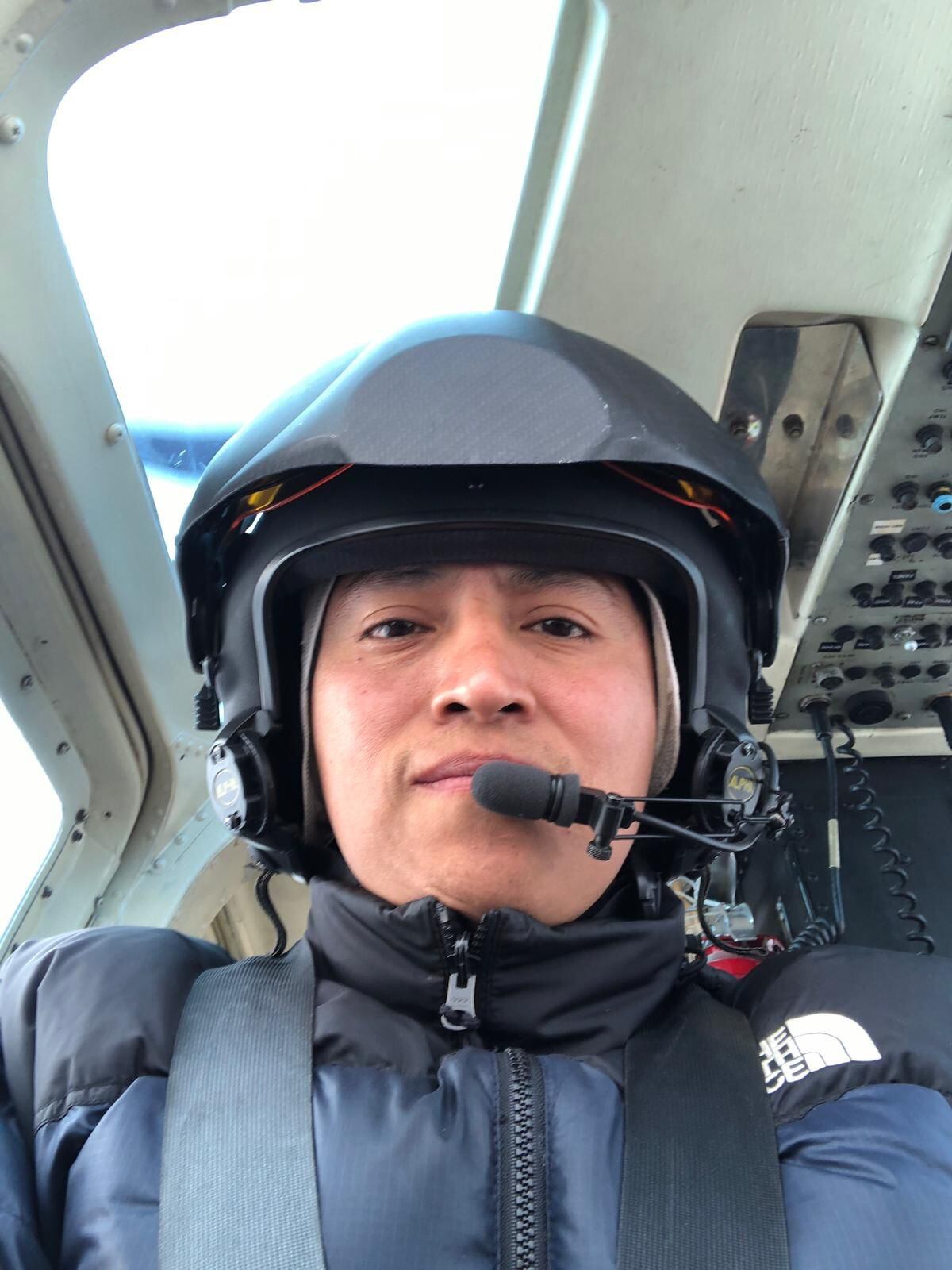 Yazel Hipolito, a 40-year-old from Lima, is a commercial helicopter pilot.  (Photo: Yazel Hipolito / Courtesy of El Comercio)