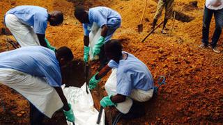 Protestas en Liberia se radicalizan por cadáveres con ébola